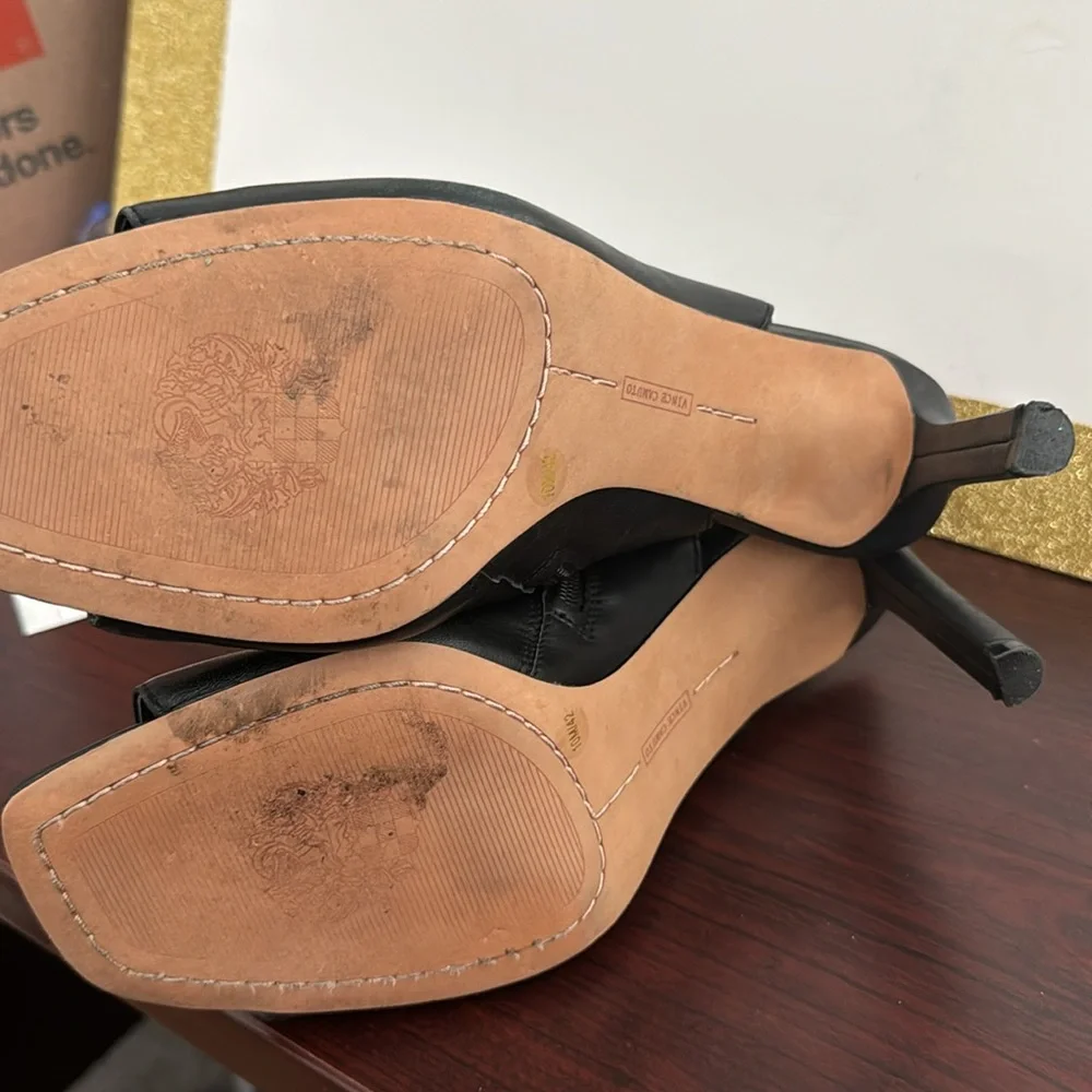 Vince Camuto Black Ankle Heel - Picture 3 of 4